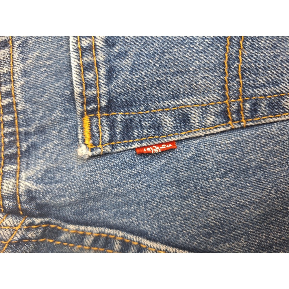 Levis 505 Regular Fit Straight Leg Jeans Mens 32x30 Medium Wash Blue Denim - Picture 5 of 7